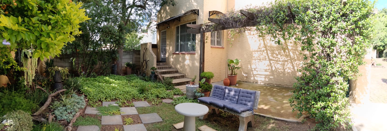 Hillcrest Loft — Self-Catering Cottage in Blairgowrie, Randburg photo 17