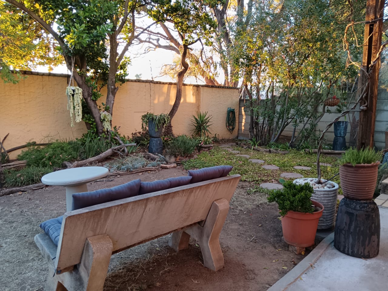Hillcrest Loft — Self-Catering Cottage in Blairgowrie, Randburg photo 18