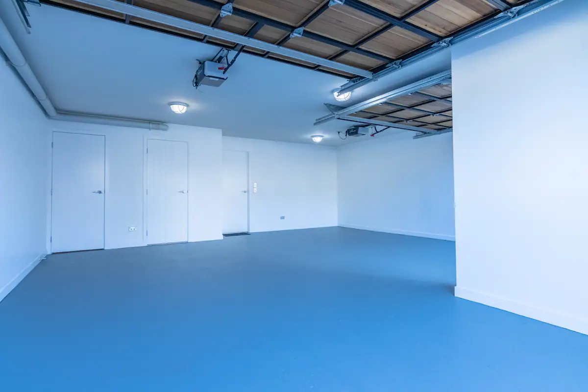 Central Executive Apartment Newly Listed! photo 6