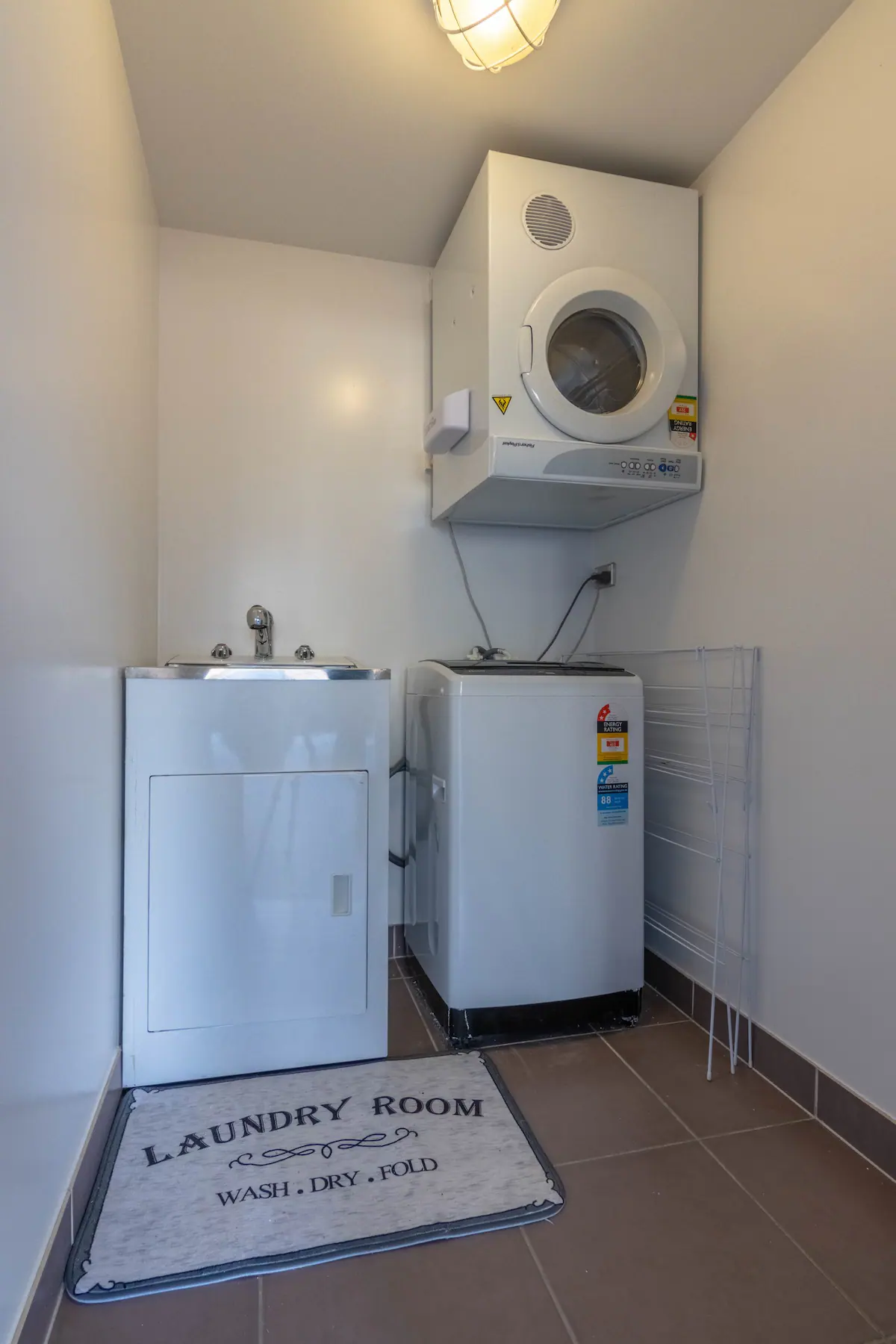 Central Executive Apartment Newly Listed! photo 17