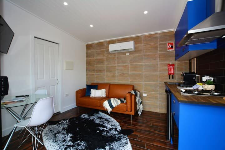 Celestine – 1 Bed Cabin – Kundalini Lodge photo 2